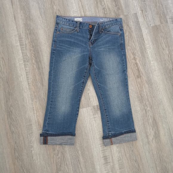 Gap Capri Jeans - Picture 1 of 4